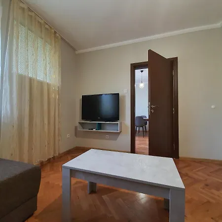 Danny Apartman Burgasz